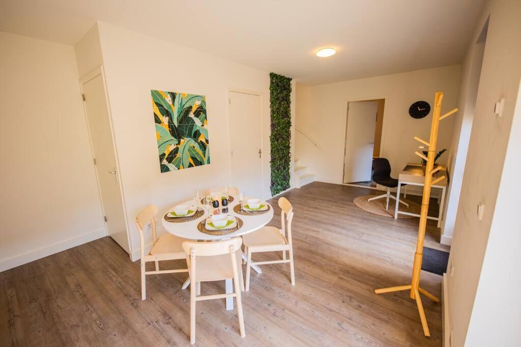 Lovely 3 Bedroom Apartment In Eindhoven 65M2 - Sd23N Экстерьер фото